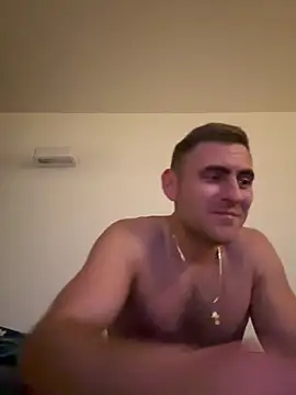 Snapshot of GOOPYlove chatting on 01-05-26, 09:29 GOOPYlove online show from 01-05-26, 09:29