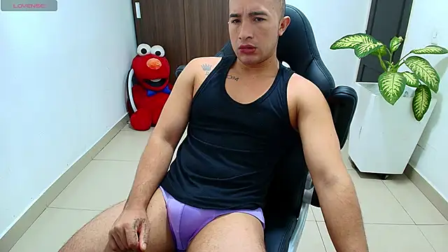 sebastian oconnor77 online show from 10-17-25, 12:41