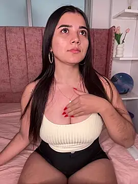 Snapshot of salomecute21 chatting on 02-15-26, 11:30 salomecute21 online show from 02-15-26, 11:30