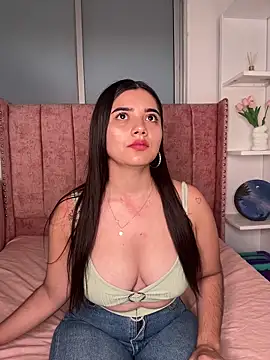 Snapshot of salomecute21 chatting on 02-17-26, 11:07 salomecute21 online show from 02-17-26, 11:07