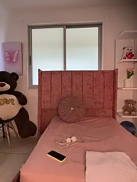 salomecute21 online show from 05-16-26, 11:20