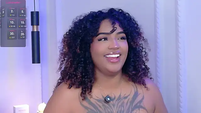 Cristal-Jonnes online show from 03-27-26, 01:44