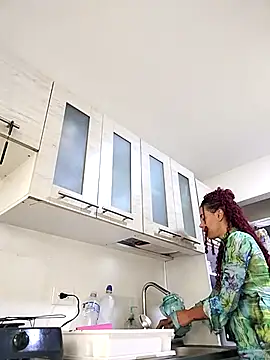 Snapshot of Pamelamiler__ chatting on 10-18-25, 11:44 Pamelamiler online show from 10-18-25, 11:44