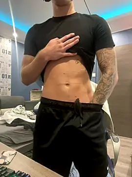 Snapshot of Sexaddict05 chatting on 09-26-25, 11:53 Sexaddict05 online show from 09-26-25, 11:53