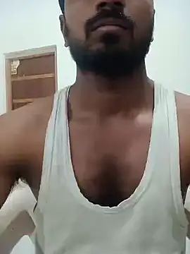 Snapshot of Marathi_bull chatting on 06-05-26, 04:56 Marathi bull online show from 06-05-26, 04:56