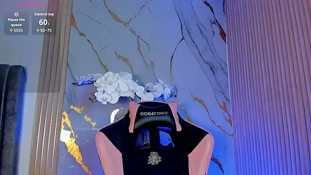 Snapshot of artemish__ chatting on 11-08-25, 04:12 artemish online show from 11-08-25, 04:12