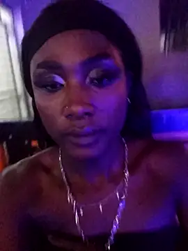 Lsnickykhanyile online show from 12-05-25, 01:03