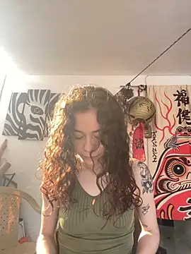 Snapshot of RavennMoonn chatting on 10-28-25, 12:41 RavennMoonn online show from 10-28-25, 12:41