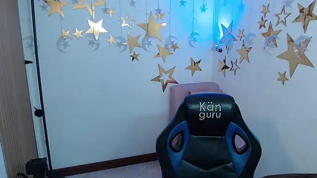 maira tf online show from 11-22-25, 04:00