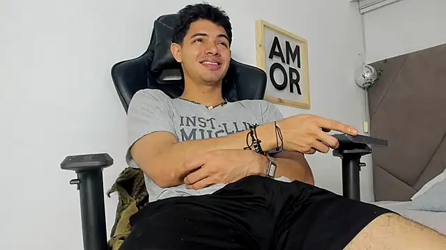 andrew colleman online show from 02-06-26, 03:33