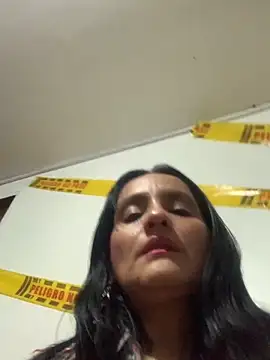 kataleya 29 online show from 10-20-25, 06:41