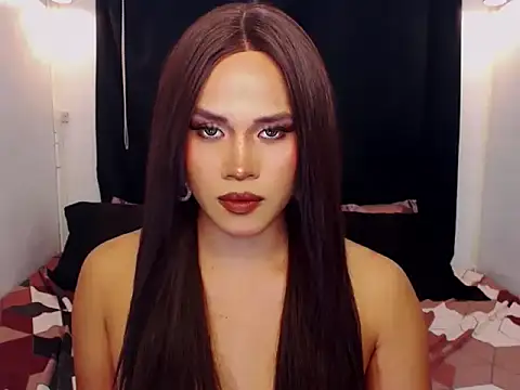 YllanaAltheaXxX online show from 01-17-26, 02:16