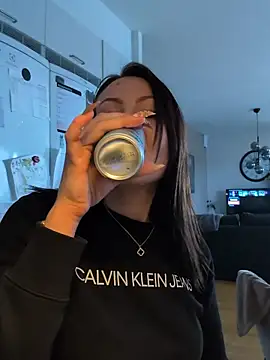 Snapshot of SwedishBaabe chatting on 10-09-25, 10:57 SwedishBaabe online show from 10-09-25, 10:57