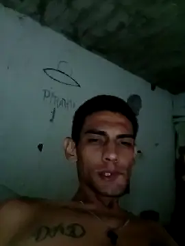 Snapshot of ta56vn chatting on 11-08-25, 04:40 ta56vn online show from 11-08-25, 04:40