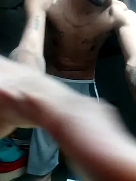 Snapshot of ta56vn chatting on 12-14-25, 07:36 ta56vn online show from 12-14-25, 07:36