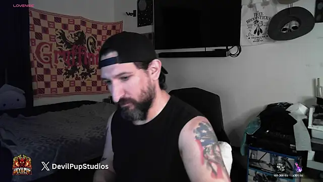 DevilPup75  online show from 02-05-26, 03:33