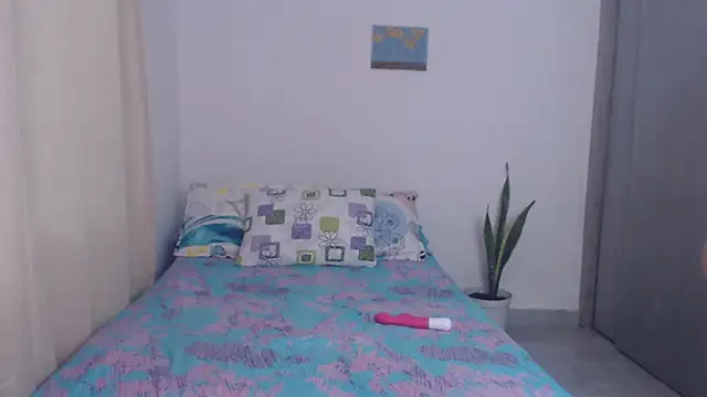 Tiiana online show from 01-10-26, 04:42