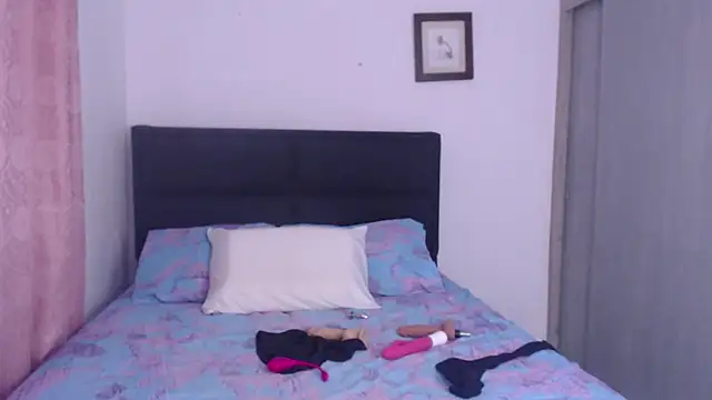 Tiiana online show from 02-19-26, 05:09