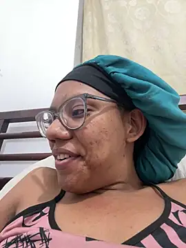 Valen1800 online show from 02-25-26, 01:37