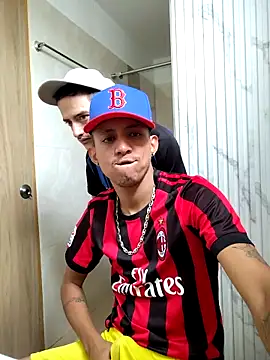 skinny23cm online show from 10-16-25, 02:51