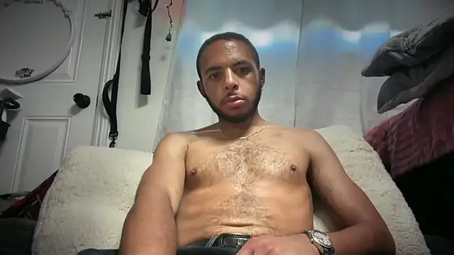 Snapshot of DERTYLAY chatting on 12-18-25, 08:26 DERTYLAY online show from 12-18-25, 08:26