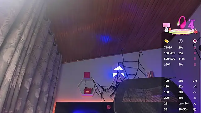 Snapshot of tyler_jones_ chatting on 10-25-25, 04:20 tyler jones online show from 10-25-25, 04:20