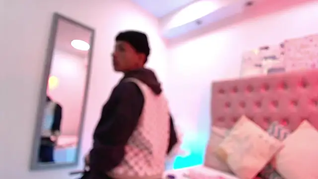 OzorioDany online show from 11-13-25, 03:27