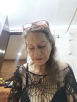 Snapshot of MaryeLunna chatting on 07-08-26, 11:37 MaryeLunna online show from 07-08-26, 11:37