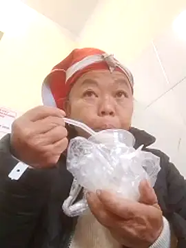 VangLe73 online show from 12-21-25, 12:40