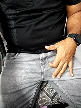 biggolu007 online show from 10-30-25, 10:49