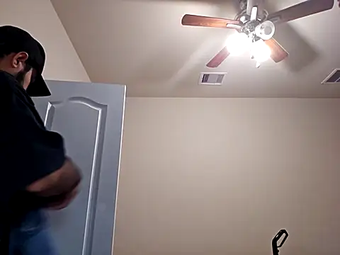 Snapshot of Lb228w chatting on 11-11-25, 10:10 Lb228w online show from 11-11-25, 10:10