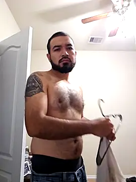 Snapshot of Lb228w chatting on 01-13-26, 03:01 Lb228w online show from 01-13-26, 03:01