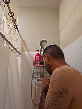 Snapshot of Lb228w chatting on 03-01-26, 06:32 Lb228w online show from 03-01-26, 06:32