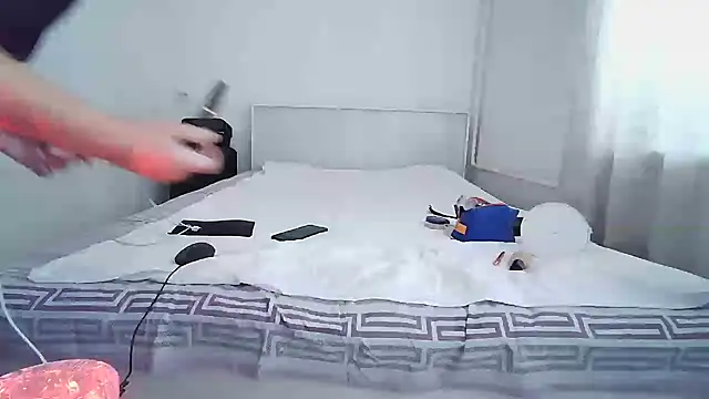 sakuradelreina online show from 09-22-25, 04:14