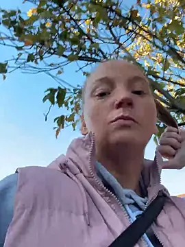 JustYourNormalCouple online show from 10-22-25, 08:03