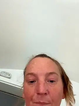 JustYourNormalCouple online show from 11-06-25, 11:22