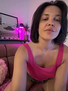 Snapshot of sonyaxbelle chatting on 06-02-26, 06:54 sonyaxbelle online show from 06-02-26, 06:54