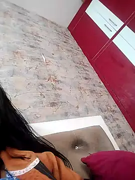 Soniya Roy online show from 12-20-25, 07:37