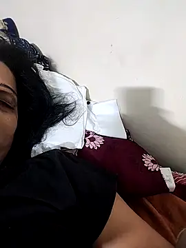 Soniya Roy online show from 04-17-26, 02:03