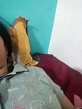 Soniya Roy online show from 04-18-26, 01:09