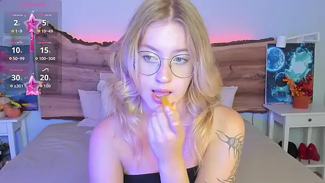 Snapshot of Nerissa_xo chatting on 09-17-25, 07:37 Nerissa xo online show from 09-17-25, 07:37