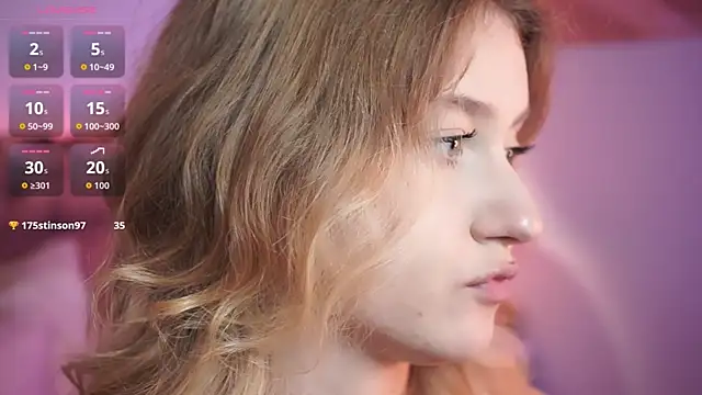 Snapshot of Nerissa_xo chatting on 10-24-25, 08:38 Nerissa xo online show from 10-24-25, 08:38