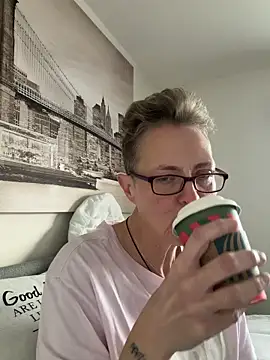 Curvy-Jinx online show from 02-23-26, 08:22