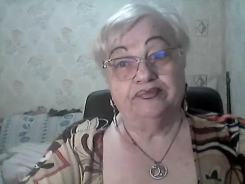 NatalieNorth online show from 04-18-26, 07:29