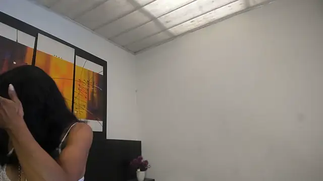 MeganRhyder online show from 06-04-26, 05:08