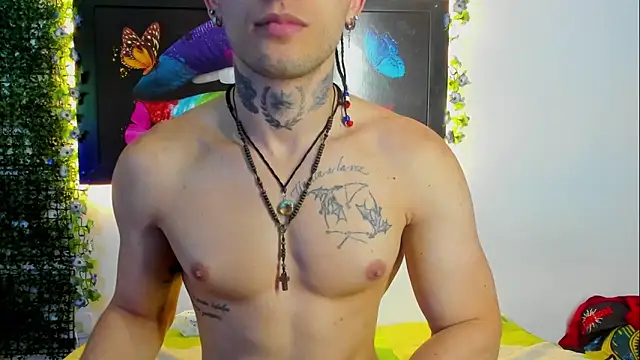Snapshot of Kieran_kian chatting on 04-23-26, 01:51 Kieran kian online show from 04-23-26, 01:51