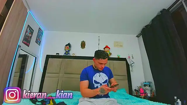 Snapshot of Kieran_kian chatting on 05-28-26, 12:08 Kieran kian online show from 05-28-26, 12:08
