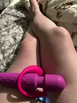 Snapshot of Taboo-Lou chatting on 11-18-25, 07:18 Taboo-Lou online show from 11-18-25, 07:18