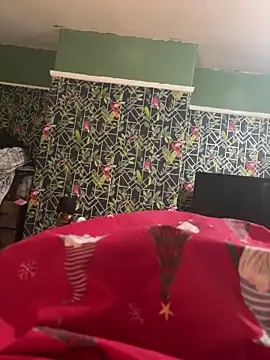 Taboo-Lou online show from 12-17-25, 08:26