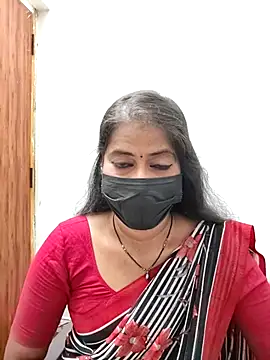 Snapshot of tamil_Sigappu_Roja chatting on 06-06-26, 12:27 tamil Sigappu Roja online show from 06-06-26, 12:27